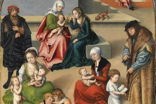 Das Foto zeigt einen Ausschnitt des Bildes "Die Heilige Sippe" von Lucas Cranach mit Frauen, Männern und Kleinkindern in historischen Gewändern