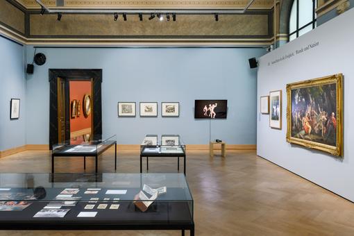 Exhibition view of “The arrows of the wild Apollo. Klopstockkult & Ossianfieber” with paintings, drawings and showcases with various objects 