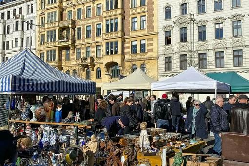 Flea Market on Naschmarkt