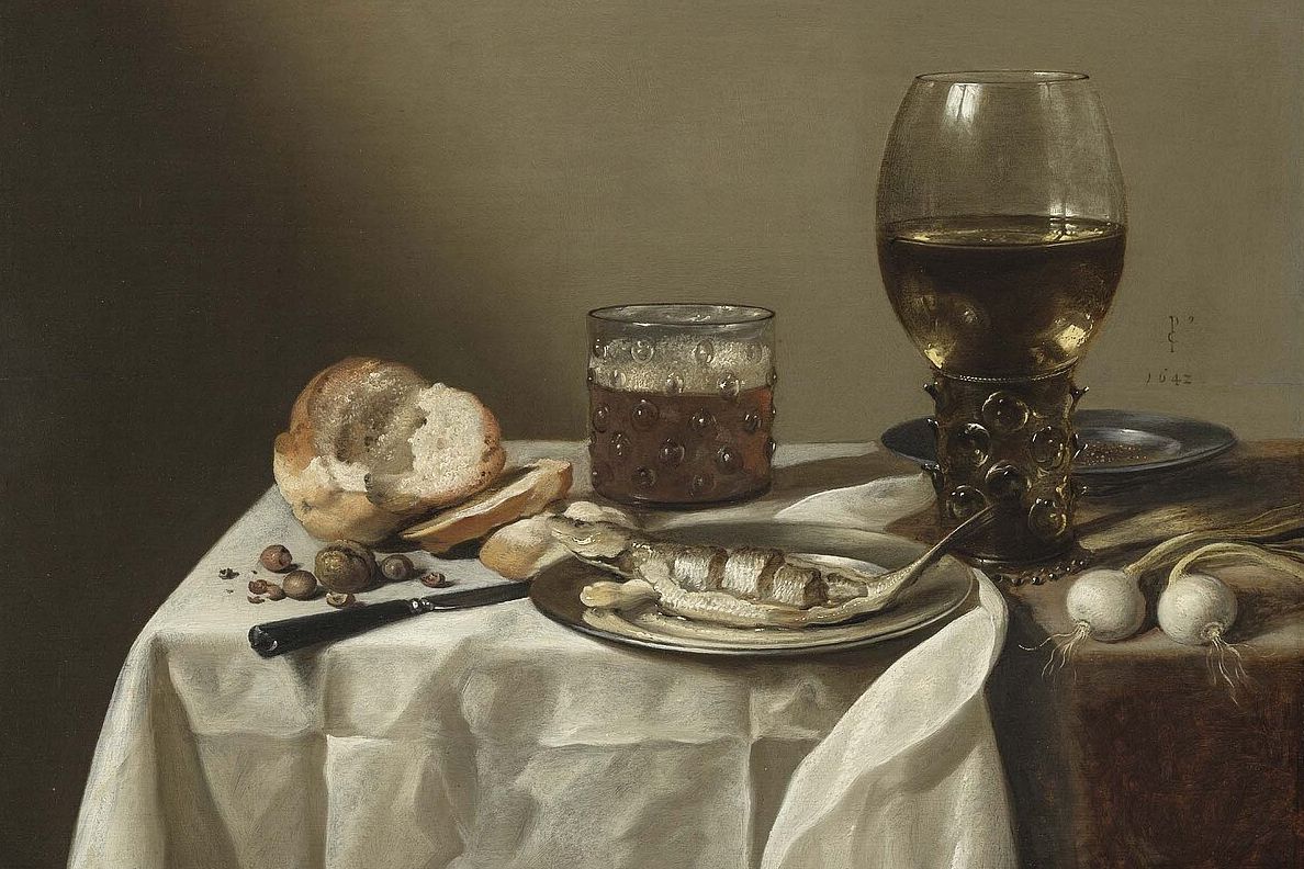 Pieter Claesz (um 1598–1661), Stillleben mit Glaspokal, 1642. Universalmuseum Joanneum, Alte Galerie Schloss Eggenberg, Leihgabe Kaiserschild-Stiftung, Inv.-Nr. L 82 © Foto: UMJ/N. Lackner The photograph shows a still life by Pieter Glaesz. It shows a silver plate with fried fish, a glass goblet, a glass, bread, a meser and two white goats on a white tablecloth